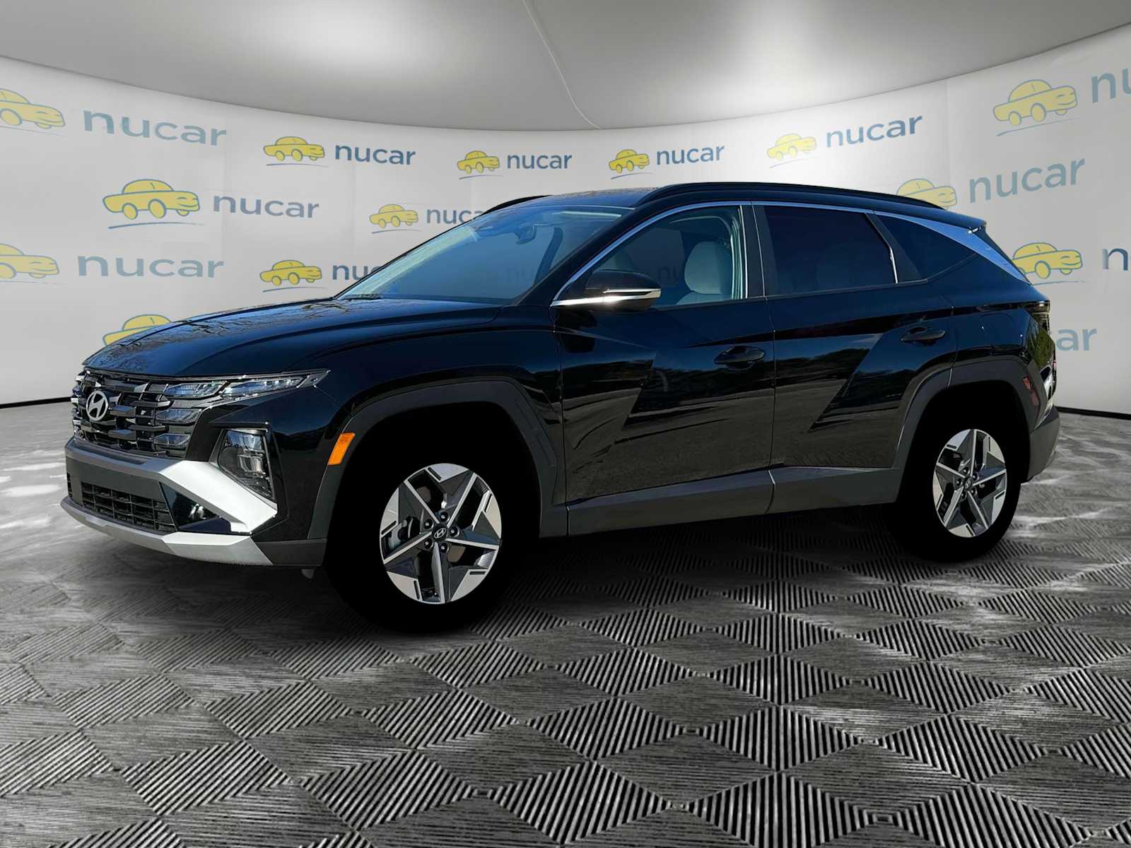 2025 Hyundai Tucson SEL Convenience photo 2