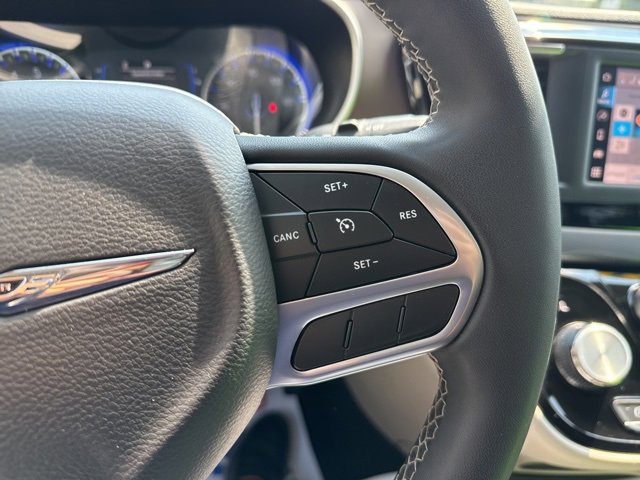 2023 Chrysler Voyager LX photo 22