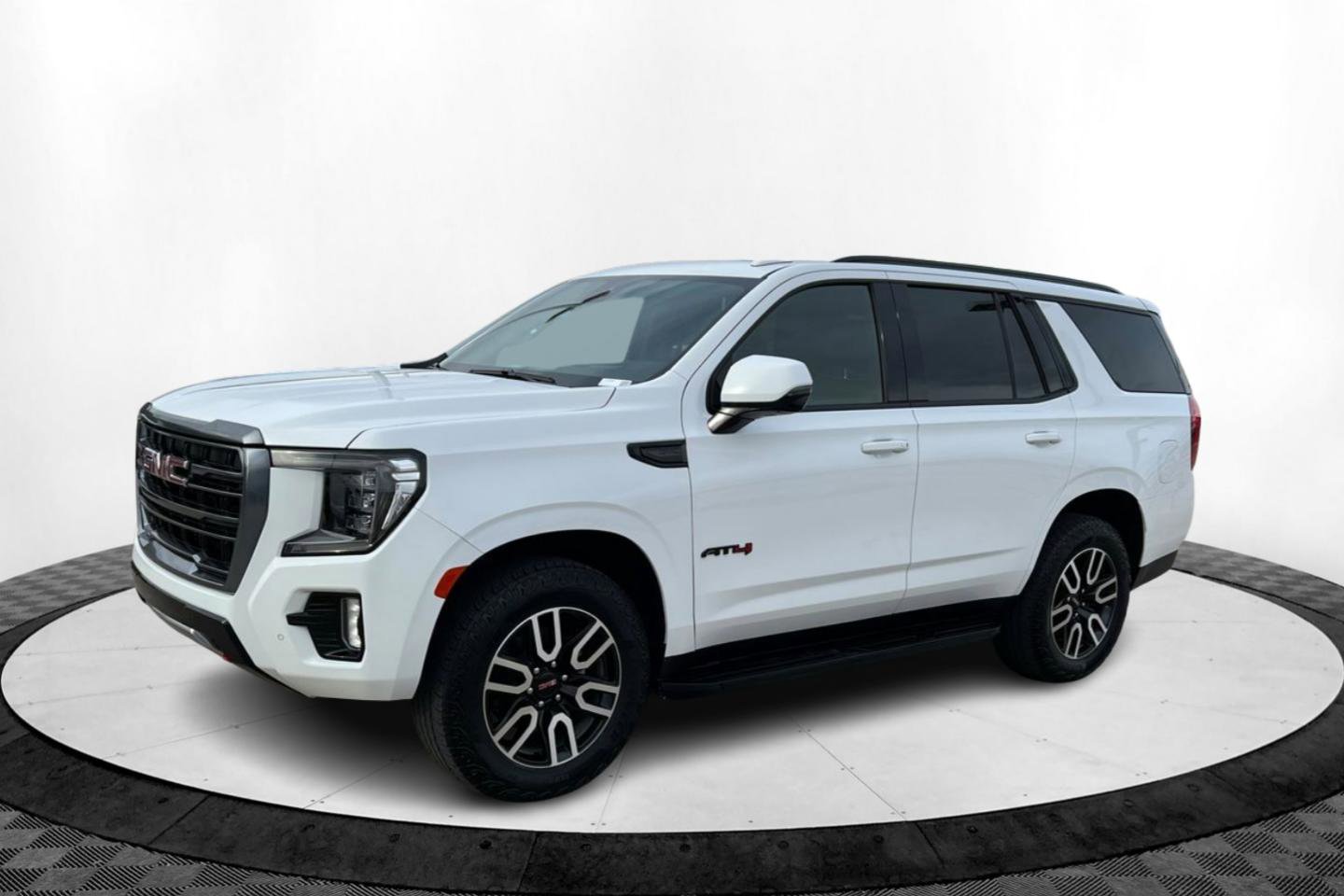 2024 GMC Yukon AT4's photo