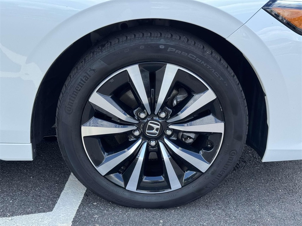 2023 Honda Civic EX-L photo 12