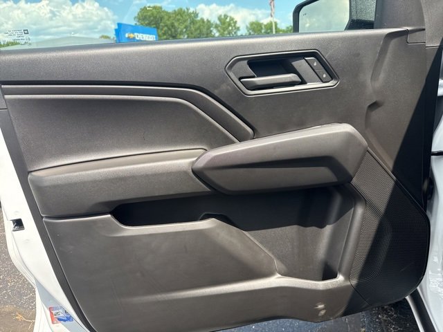 2025 Chevrolet Colorado LT photo 17