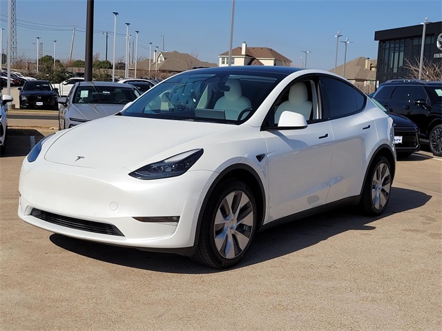 Used 2022 Tesla Model Y Long Range with VIN 7SAYGDEE2NF532968 for sale in Fort Worth, TX