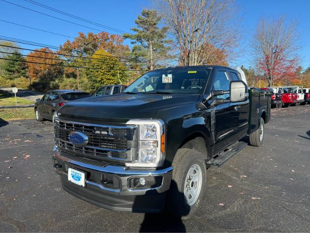 2026 Ford F-350 Super Duty Chassis Cab XL