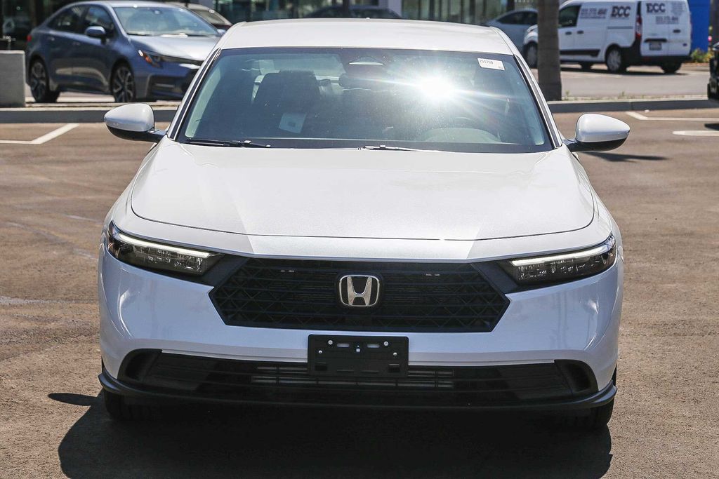2025 Honda Accord LX photo 2