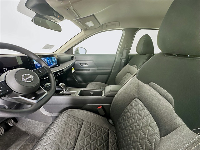 2026 Nissan Kicks SV photo 20