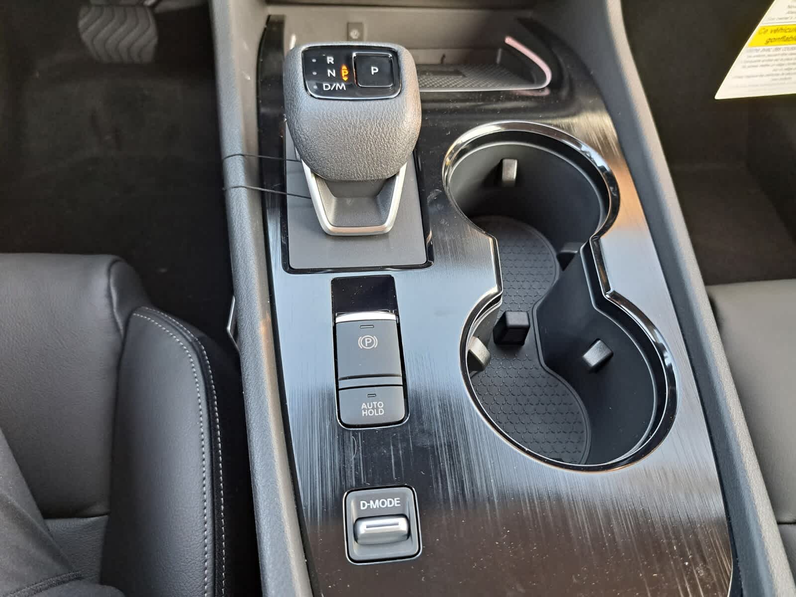 2025 Nissan Rogue SL photo 17