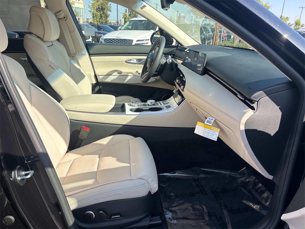 2026 Genesis GV70 2.5T Advanced photo 23