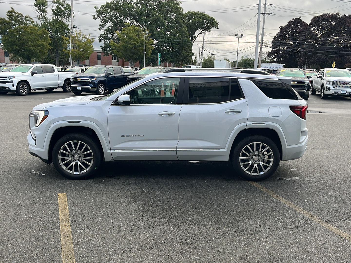 2026 Gmc Terrain Denali photo 5