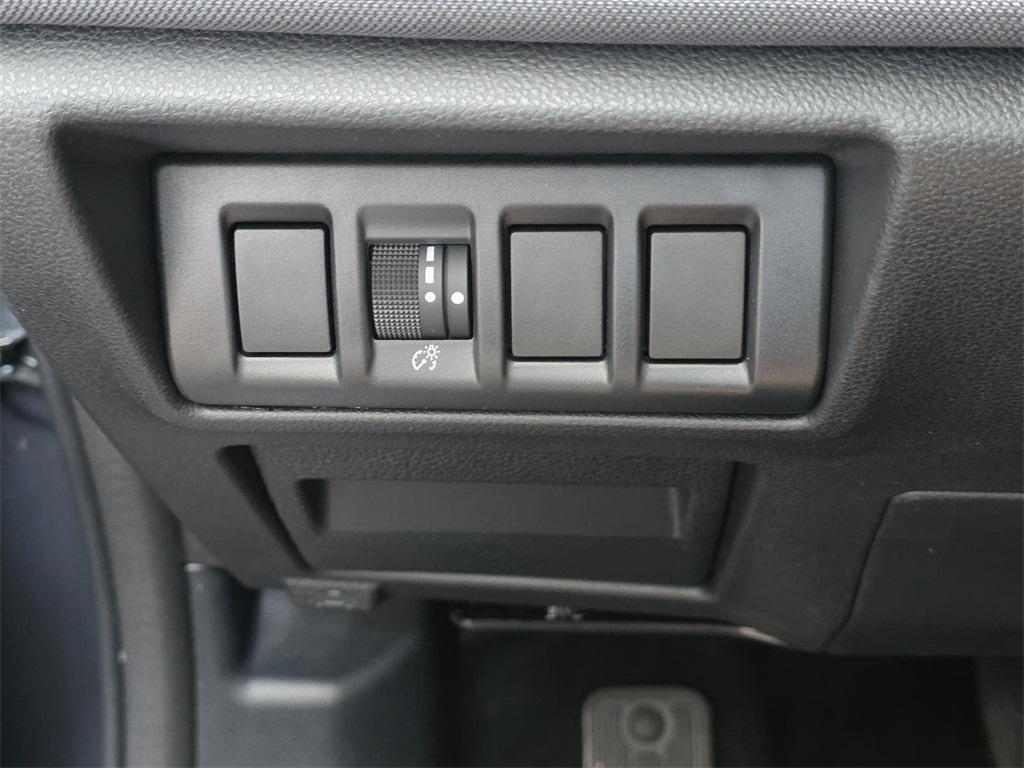 2022 Subaru Outback Premium photo 17
