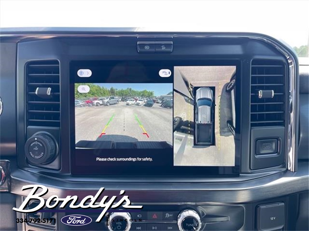 2025 Ford F-350 Lariat photo 4