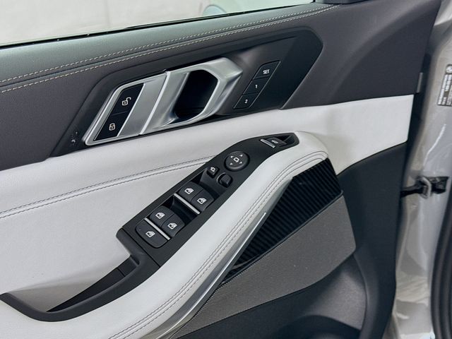 2025 Bmw X5 xDrive40i photo 18