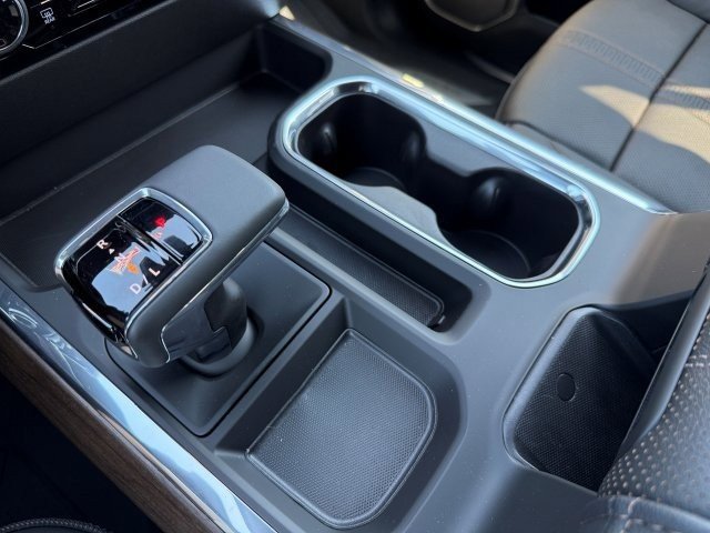 2025 Chevrolet Silverado 1500 High Country photo 27