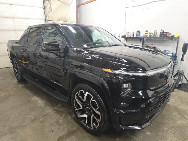 Used 2024 Chevrolet Silverado EV RST with VIN 1GC40ZEL9RU301980 for sale in Delaware, OH