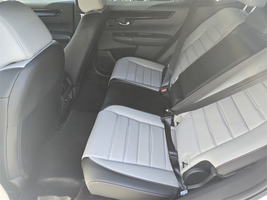 2026 Honda CR-V Hybrid Sport Touring photo 8
