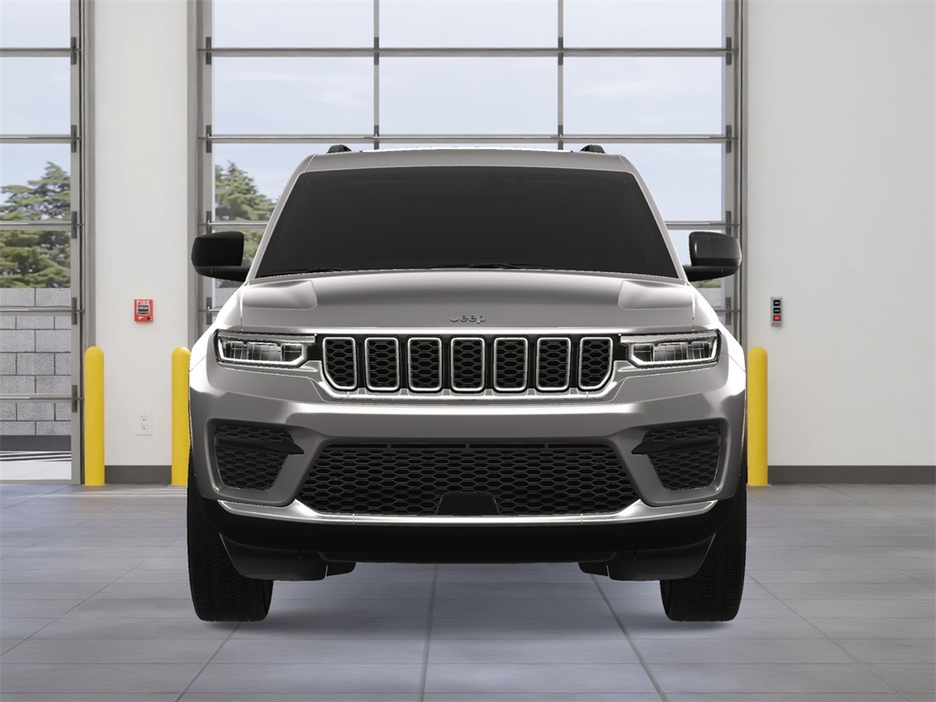 2025 Jeep Grand Cherokee Laredo photo 20