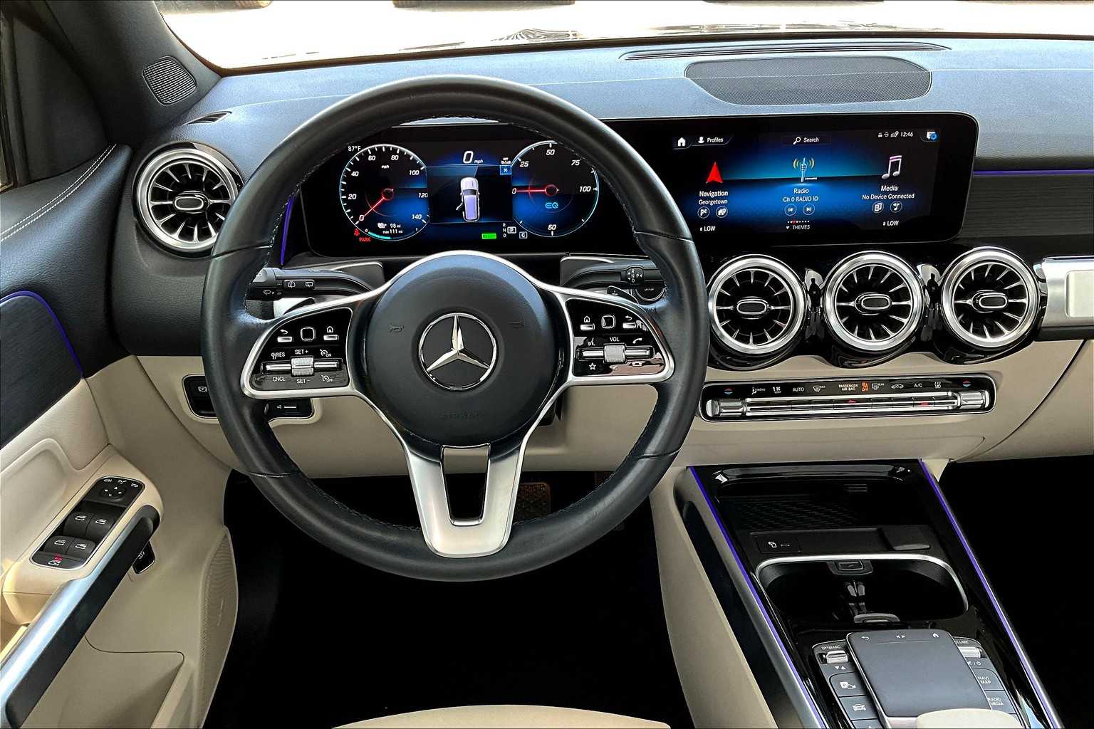 2023 Mercedes Benz EQB photo 5