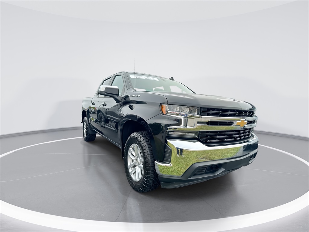 2021 Chevrolet Silverado 1500 LT photo 2