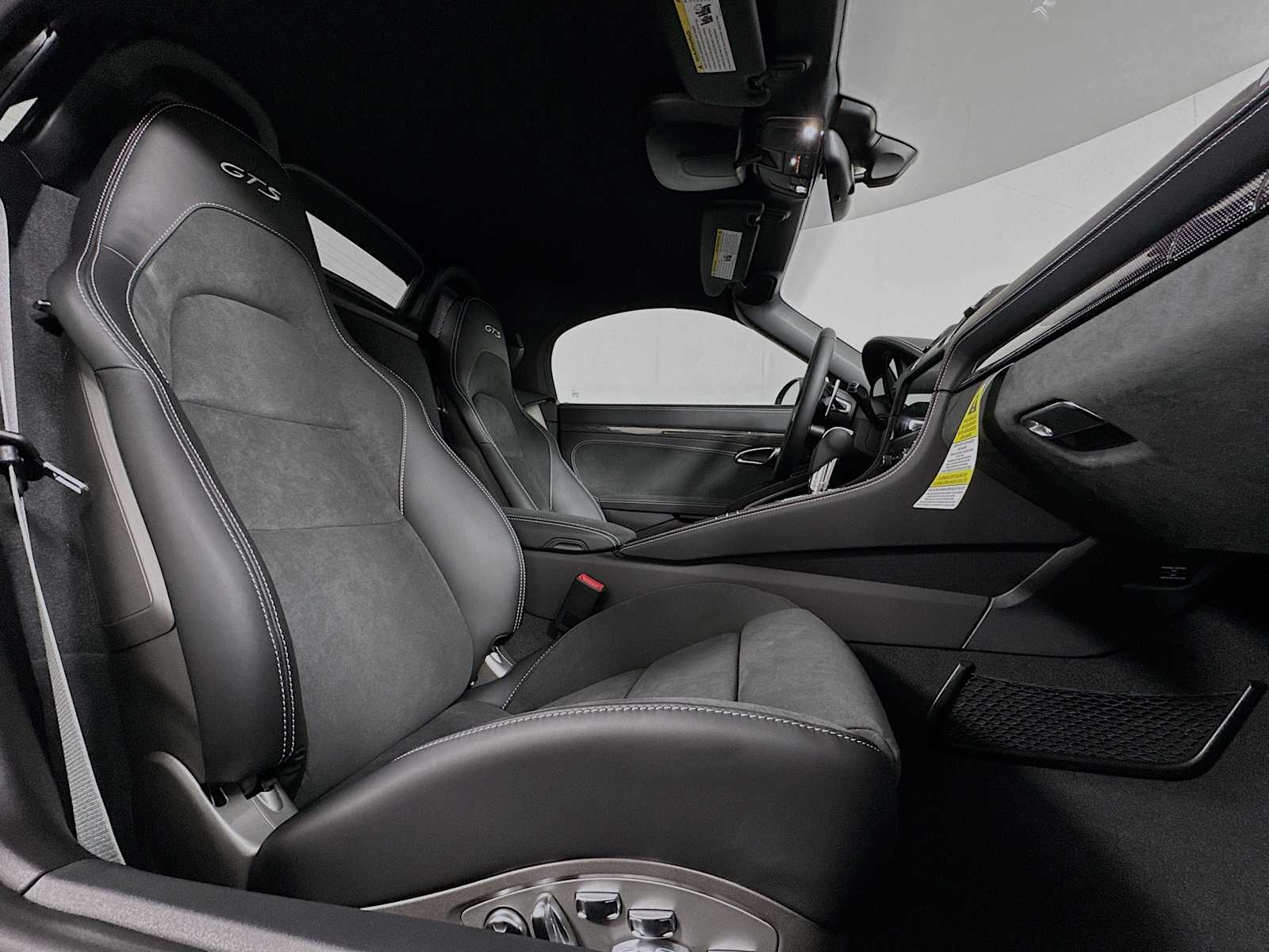2025 Porsche Boxster GTS 4.0 photo 25