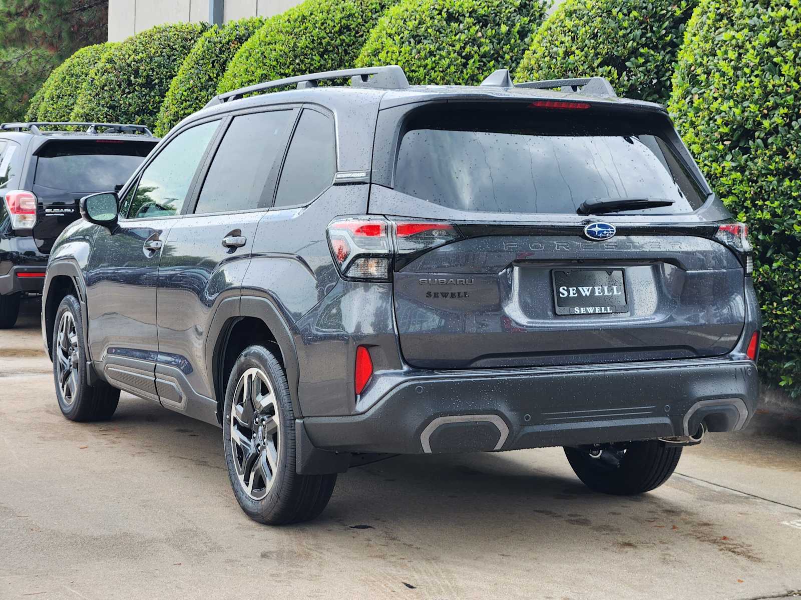 2025 Subaru Forester Limited photo 4