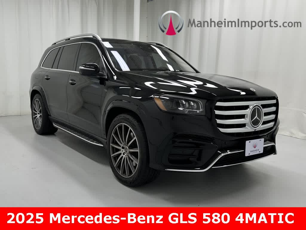 2025 Mercedes-Benz GLS Base's photo