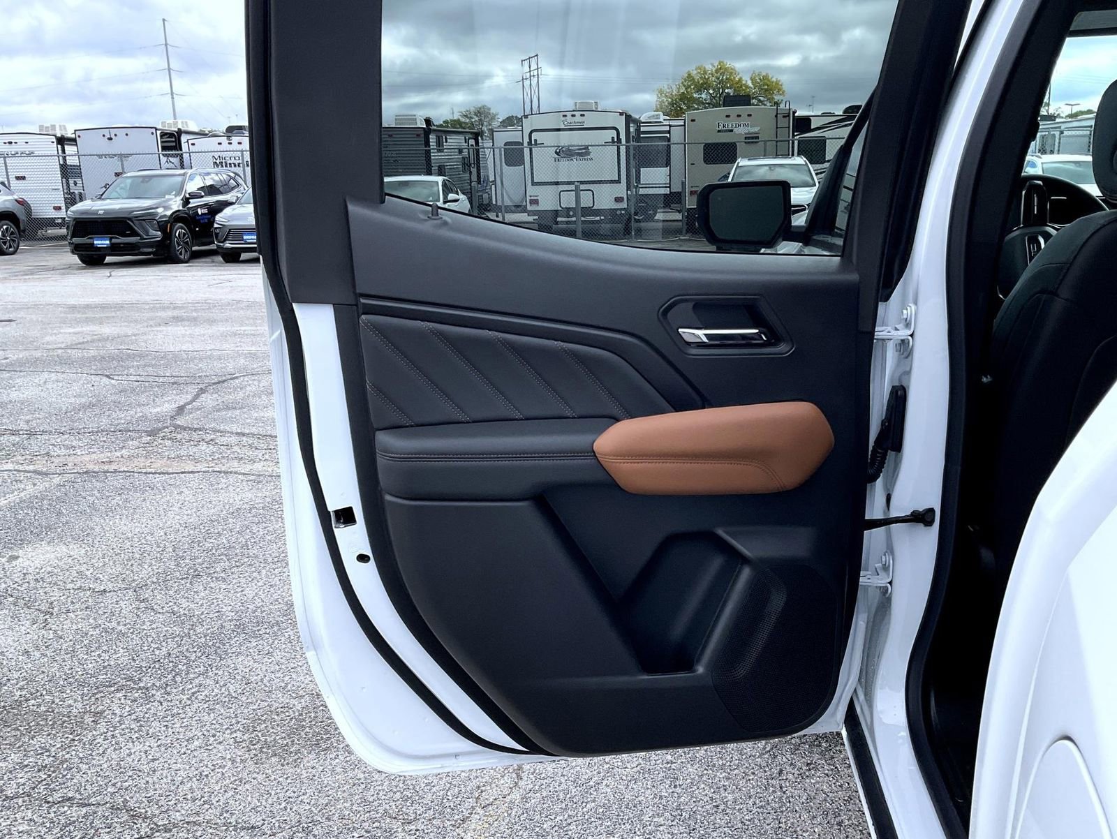 2026 Gmc Canyon AT4 photo 20