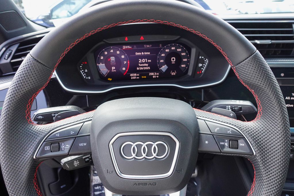 2025 Audi Q3 S line Premium Plus photo 18
