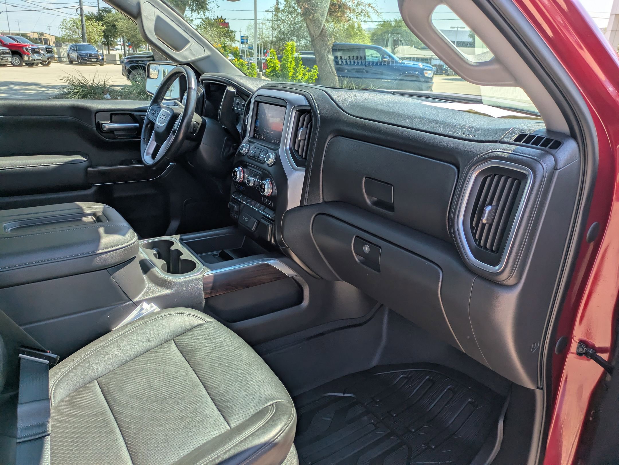 2019 Gmc Sierra 1500 SLT photo 28