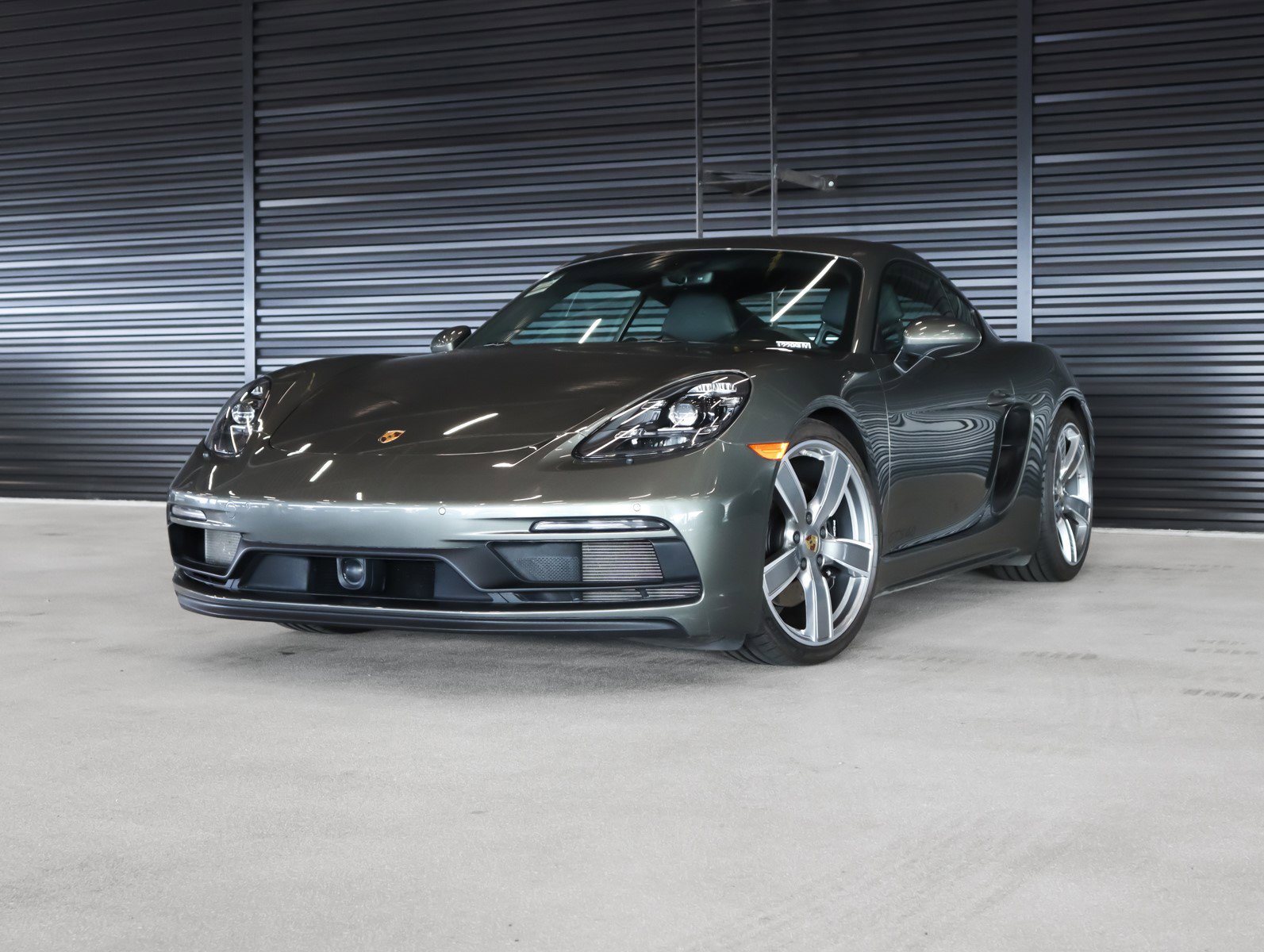 2025 Porsche 718 GTS's photo