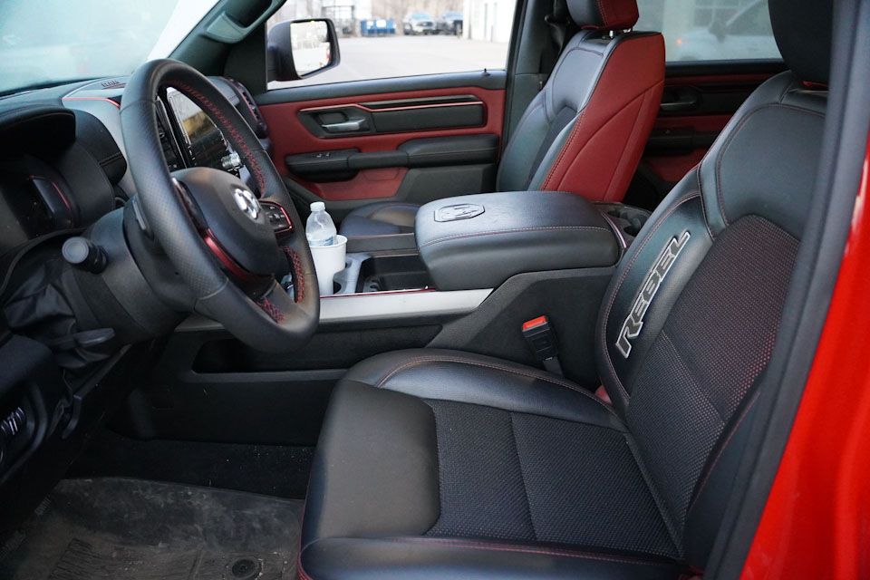 2025 Ram 1500 Rebel photo 4