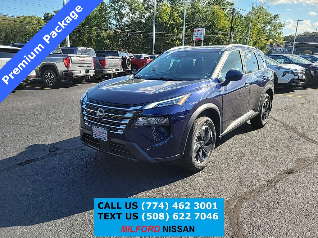 2026 Nissan Rogue SV's photo