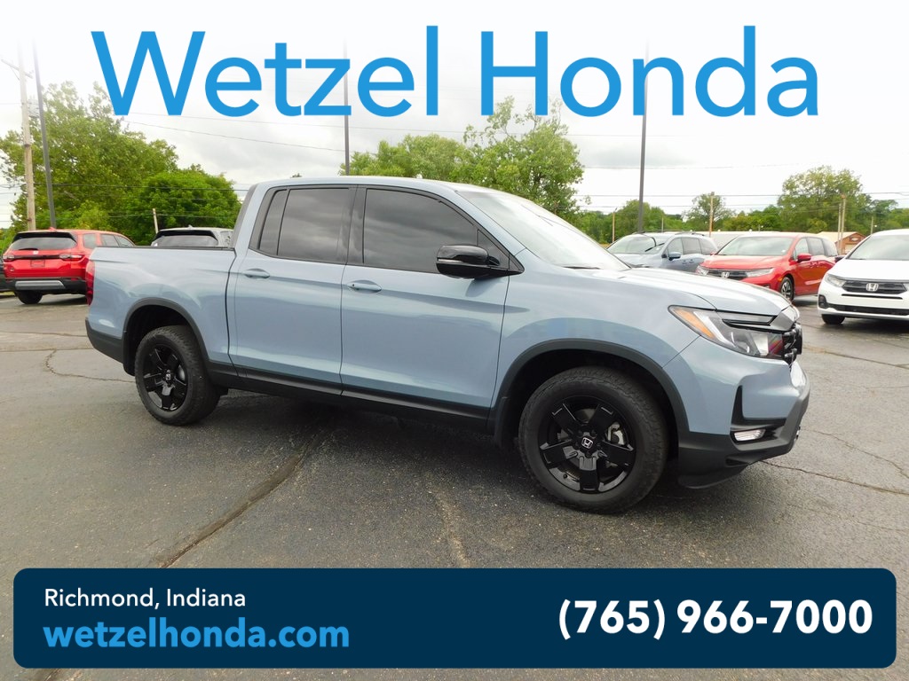 2025 Honda Ridgeline Black Edition's photo