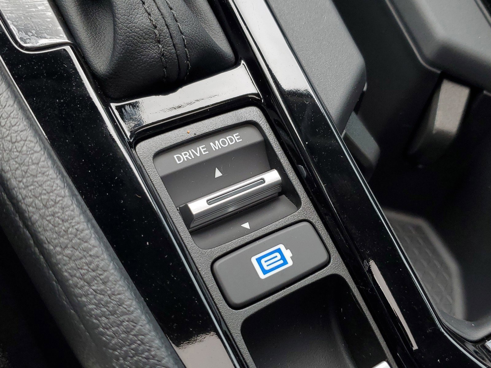 2025 Honda Accord Hybrid EX-L photo 22