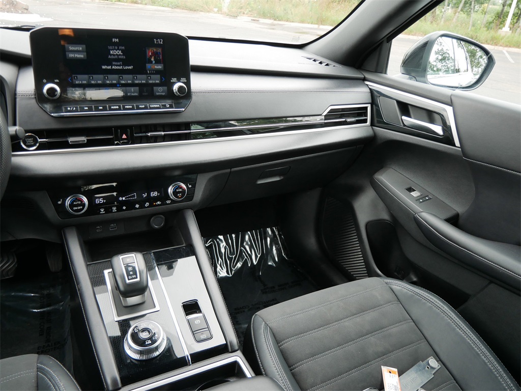 2023 Mitsubishi Outlander Ralliart SE Black Edition photo 13