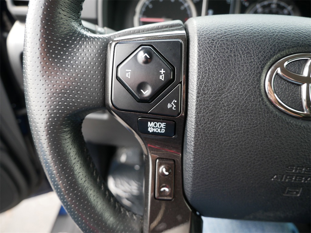 2023 Toyota 4Runner TRD Off-Road Premium photo 17