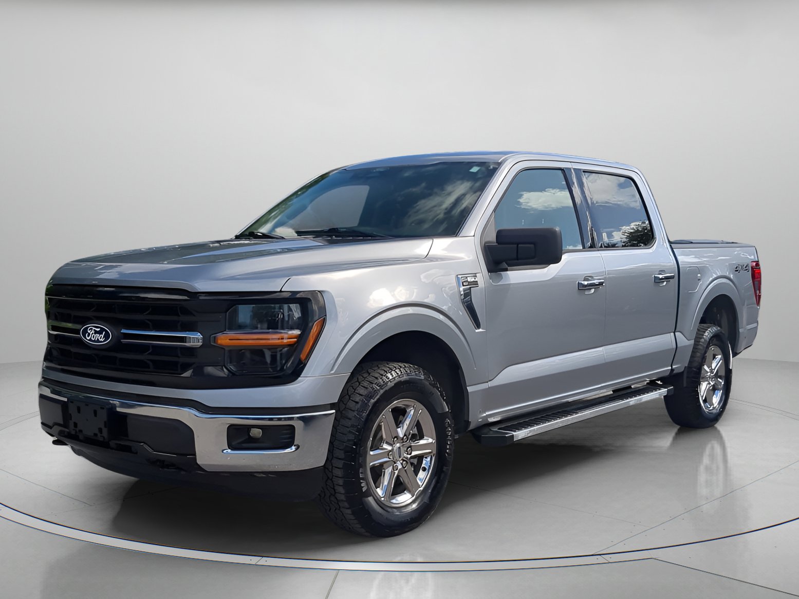 2025 Ford F-150 XLT's photo