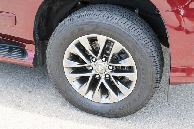 Used 2019 Red Lexus 460 Luxury image 6