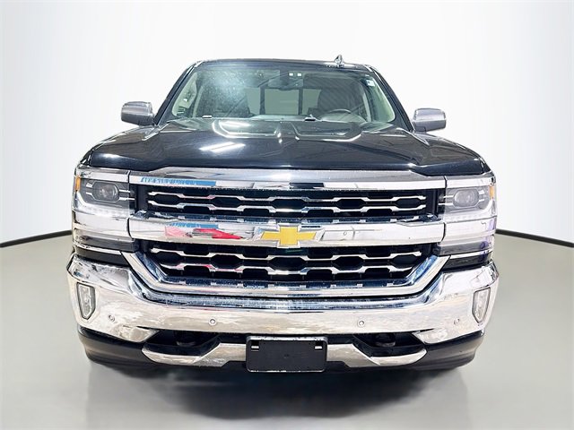 2016 Chevrolet Silverado 1500 LTZ photo 2
