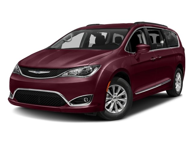 2017 Chrysler Pacifica Touring-L Plus's photo