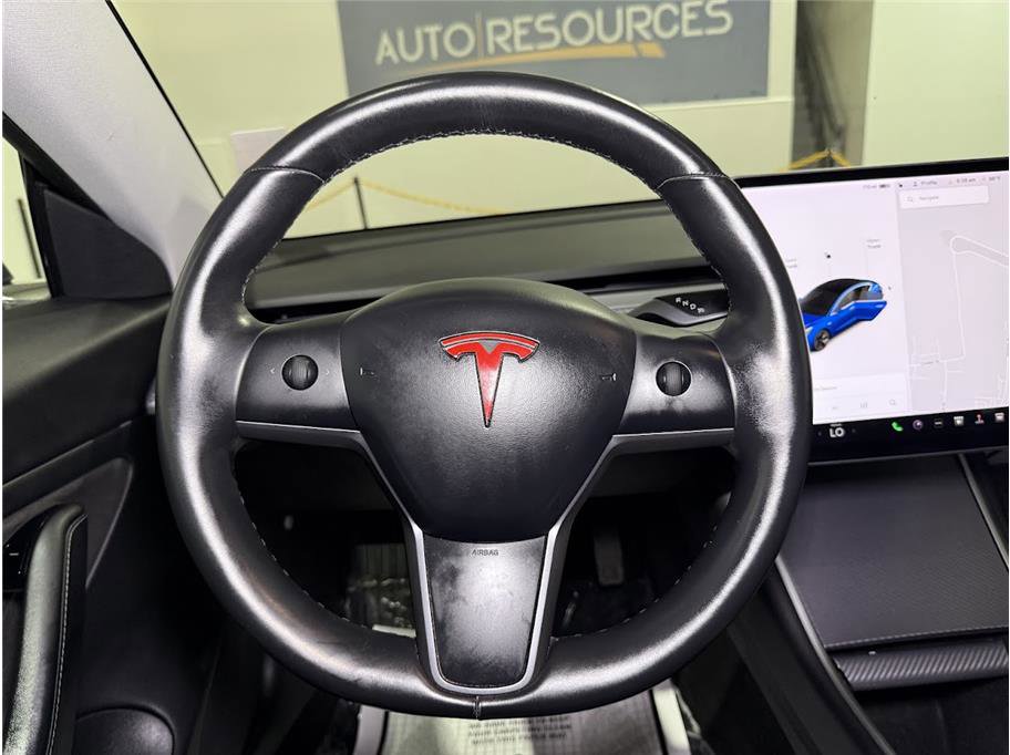 2018 Tesla Model 3 Long Range photo 14