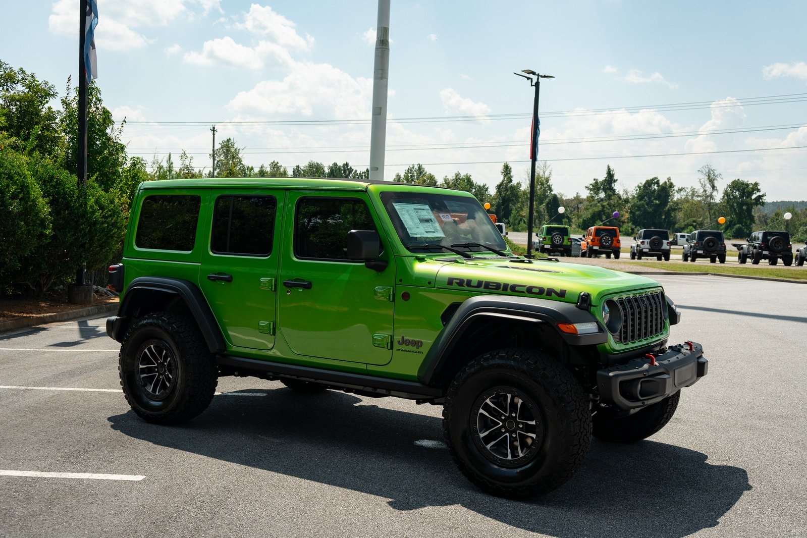 2025 Jeep Wrangler Rubicon photo 19