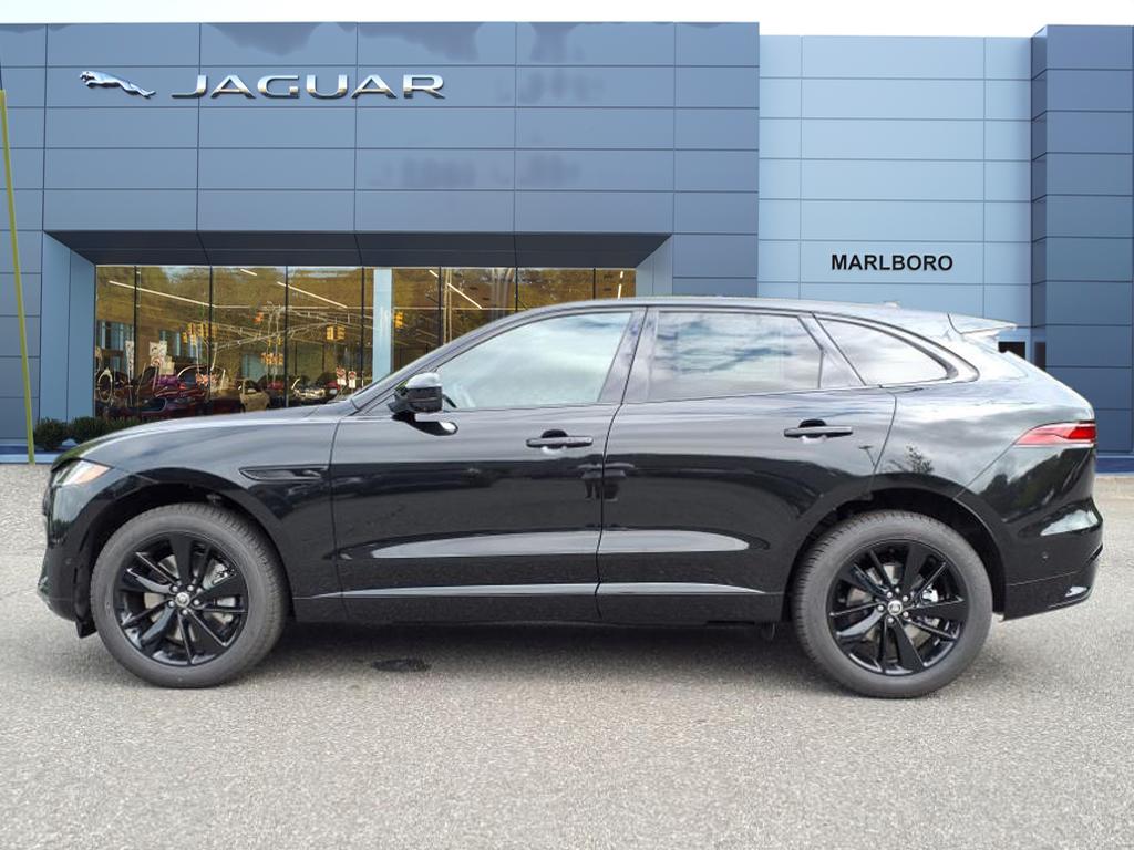 2026 Jaguar F-PACE P250 R-Dynamic S photo 3