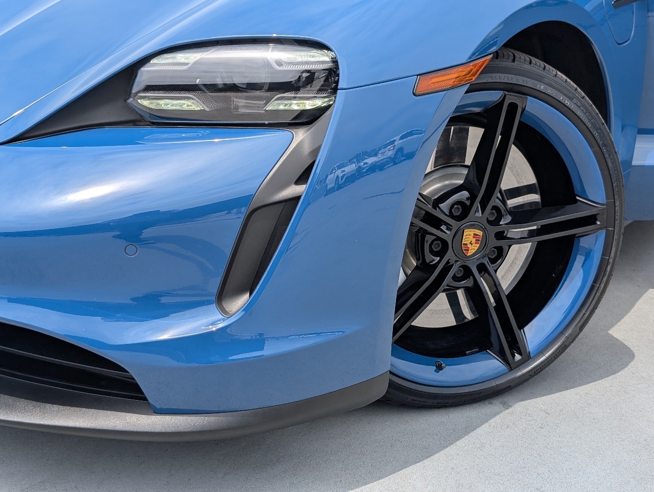 2021 Porsche Taycan 4S photo 10
