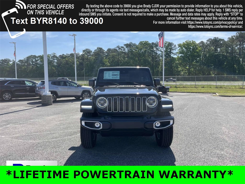 2025 Jeep Wrangler Sahara photo 2