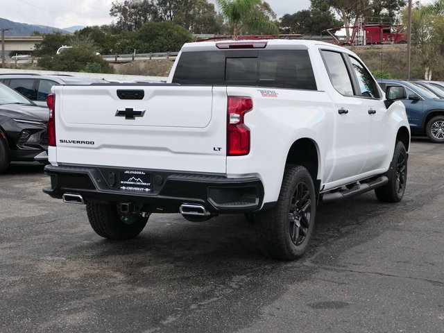 2026 Chevrolet Silverado 1500 LT Trail Boss photo 3