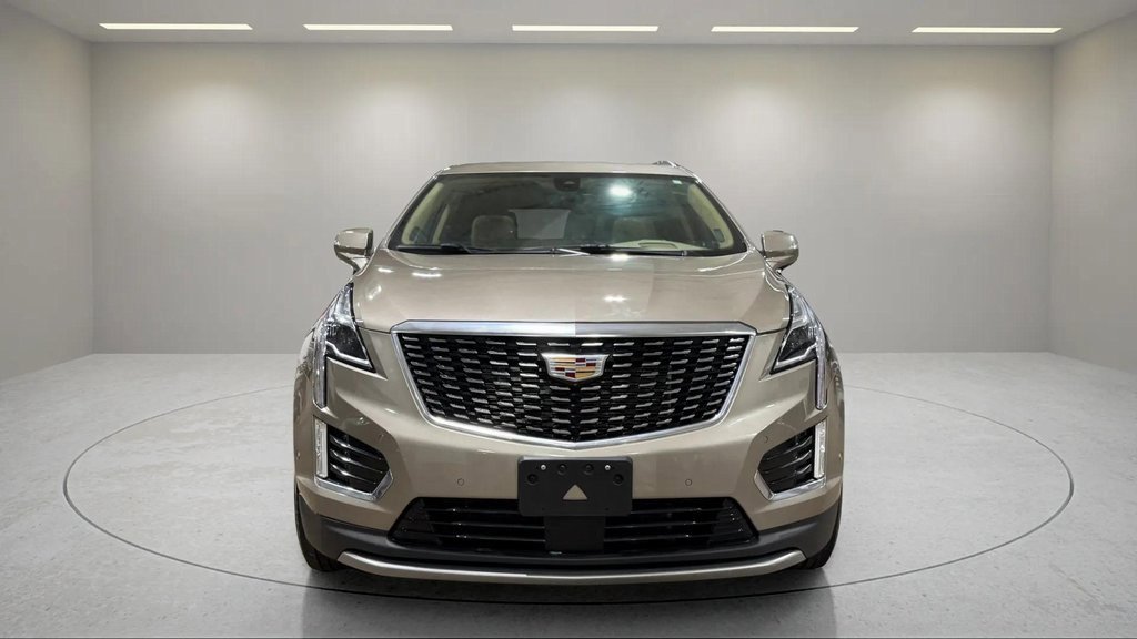 2023 Cadillac XT5 Platinum Premium Luxury photo 2