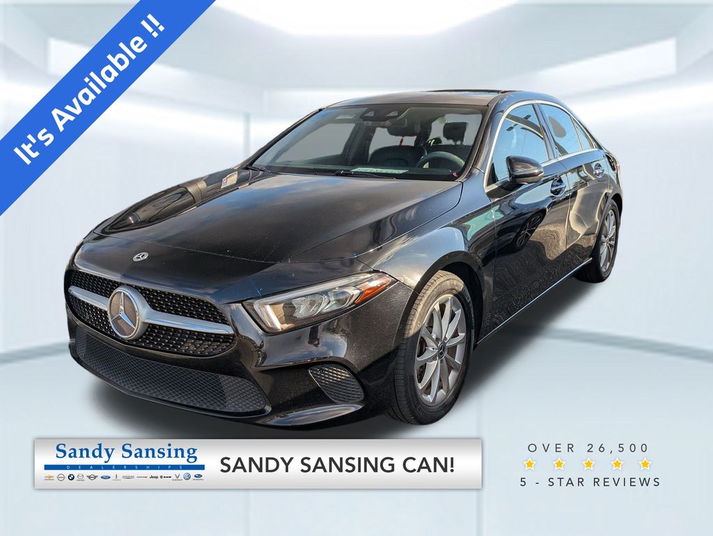 2019 Mercedes-Benz A-Class A220's photo