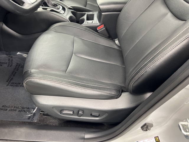 2019 Nissan Rogue SL photo 14