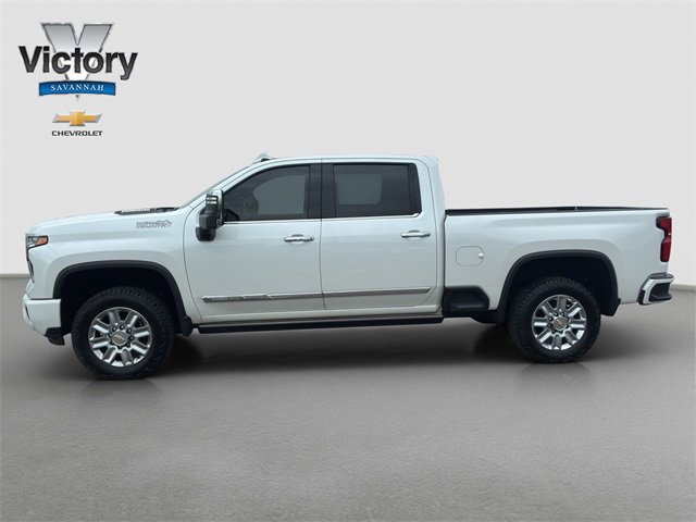 2024 Chevrolet Silverado High Country photo 4
