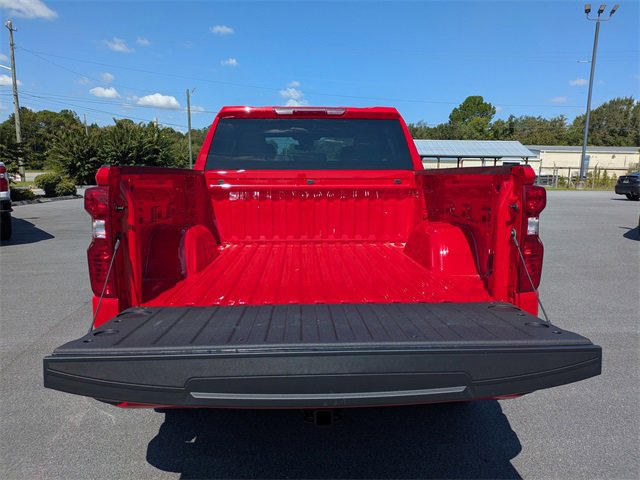 2025 Chevrolet Silverado 1500 Custom photo 13