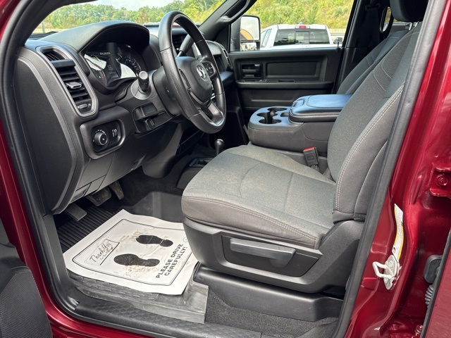 2024 Ram 2500 Tradesman photo 17